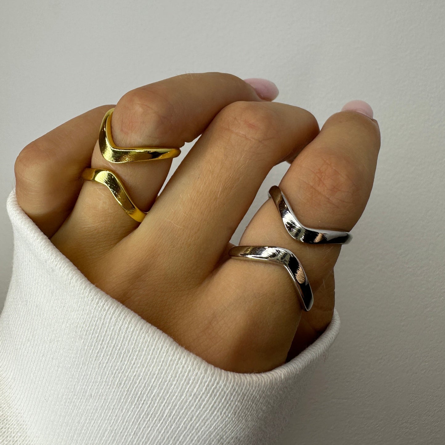 Adjustable Evelina Ring Set