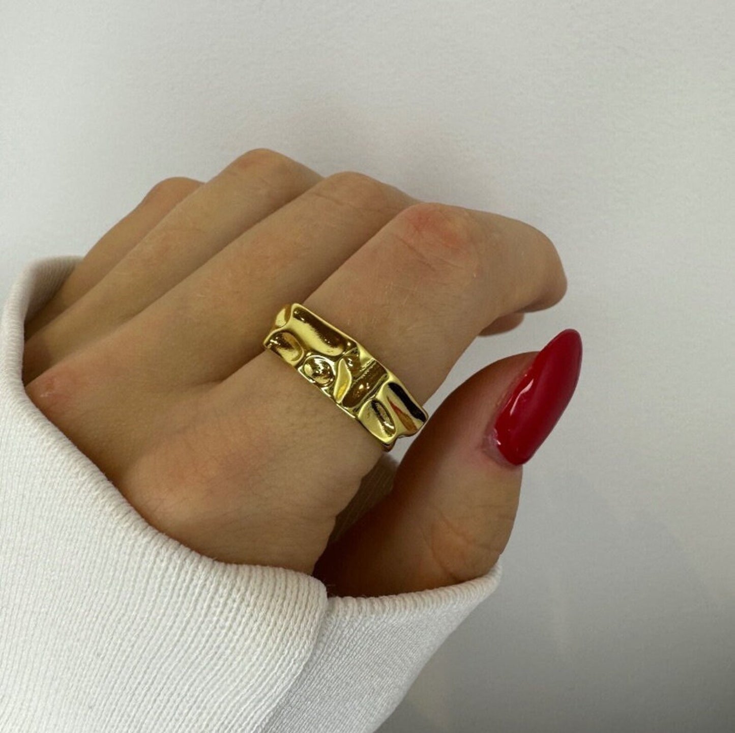 Elegant Rings for Women