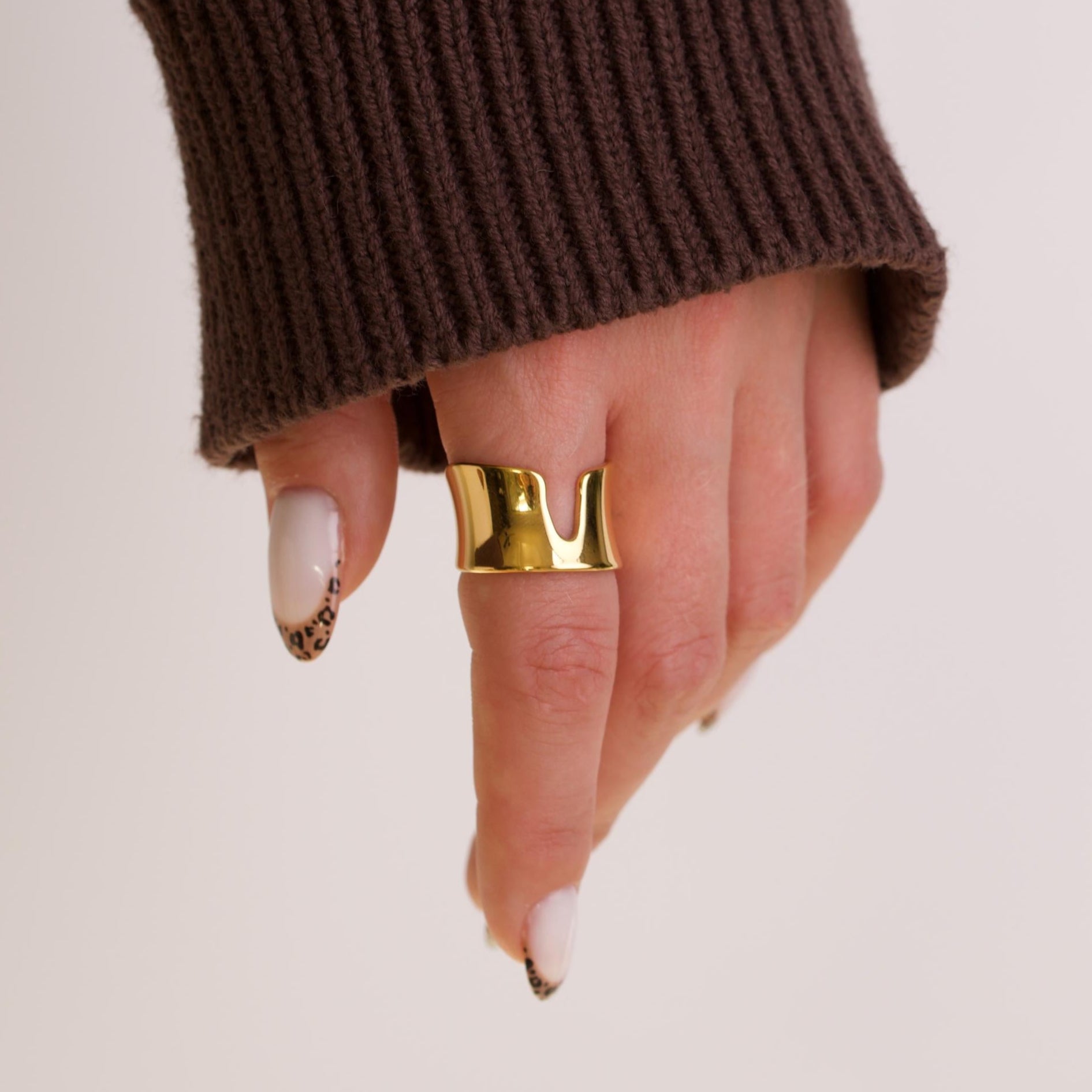 Eros Thick Molten Gold Ring