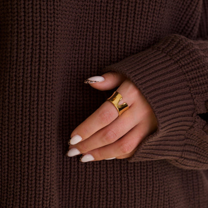 Eros Thick Molten Gold Ring