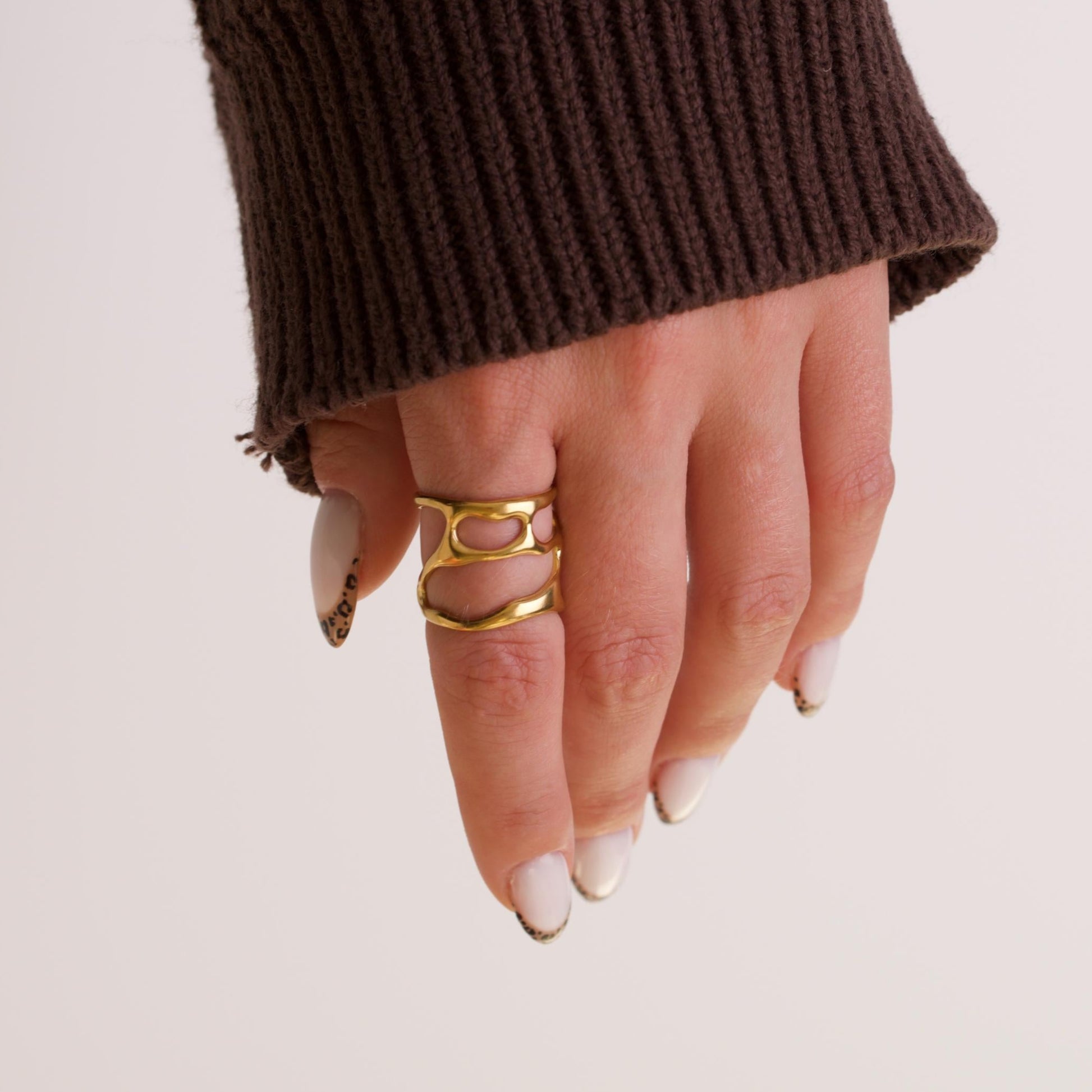 Geometric Chunky 18k Ring