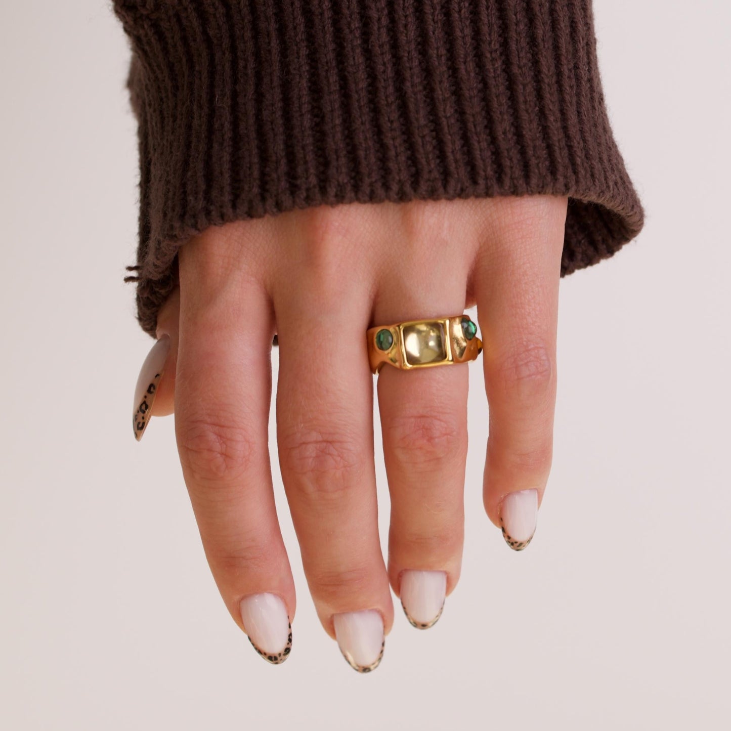 Rhea Sculpted Gold Rings