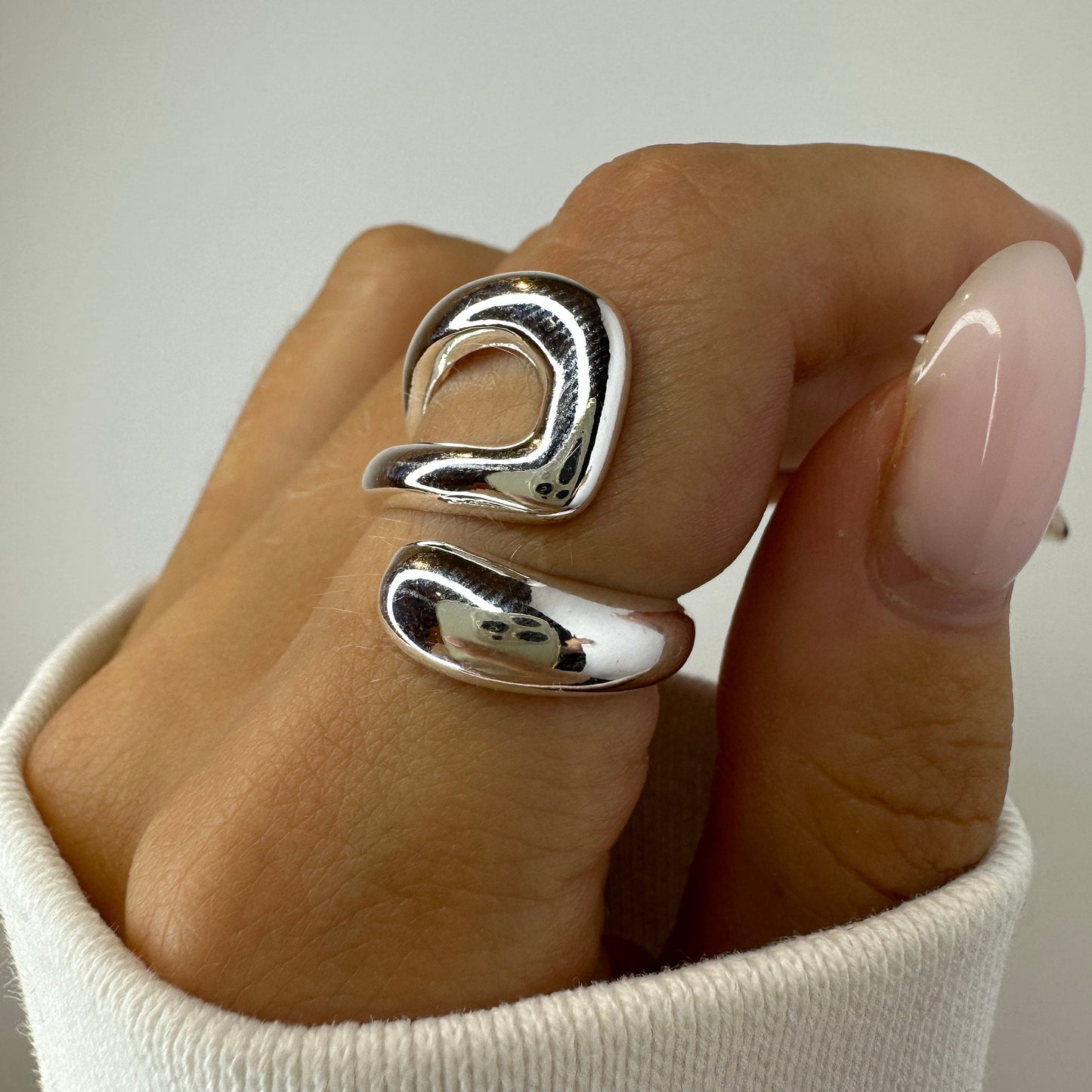 Victoria Silver Rings