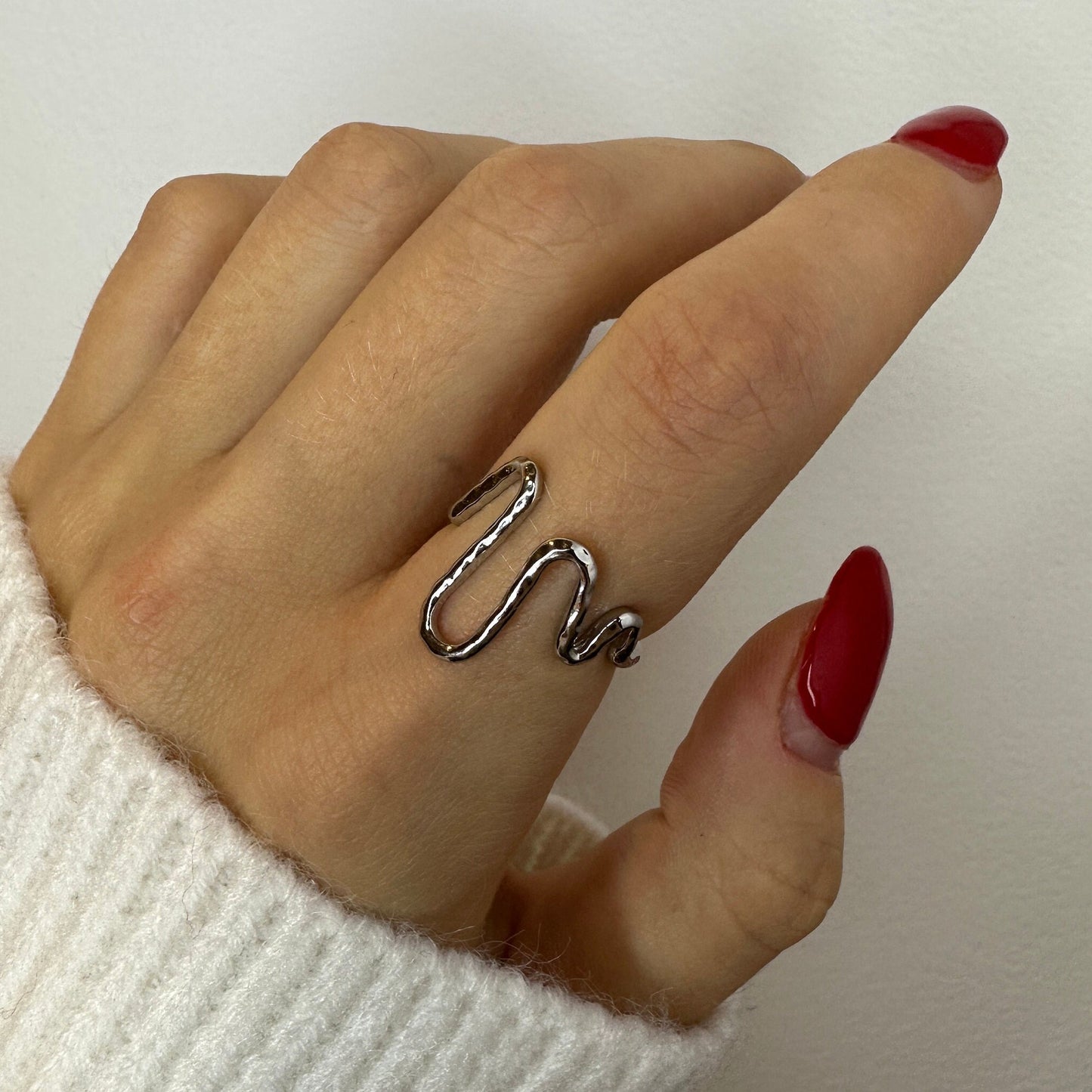 Wavy Ring